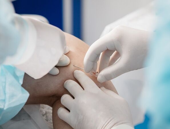 injection in the leg